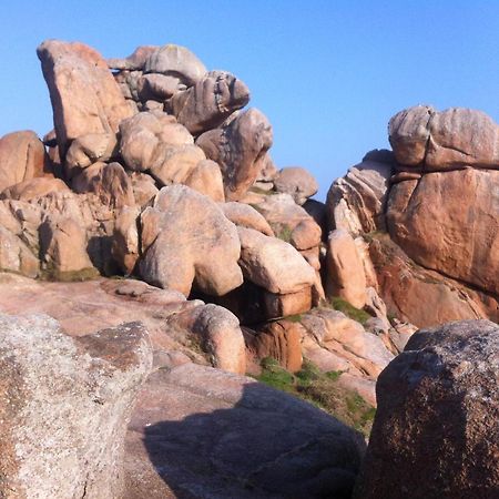 Trestraou, Cote De Granit Rose, Studio Vue Mer, Rez-De-Chaussee Perros-Guirec Exterior foto